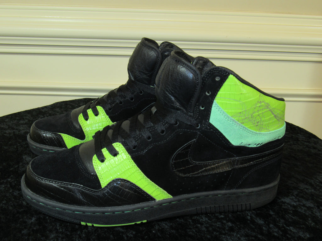 NIKE Le Terme Swoosh (313385-003) Black \u0026 Green Men's Sneakers SIZE 12 –  Top Shelf Men's Clothing \u0026 More