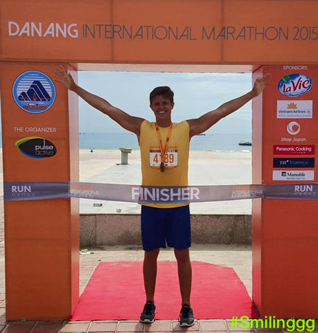 James Smilinggg after Da Nang Marathon in 2015