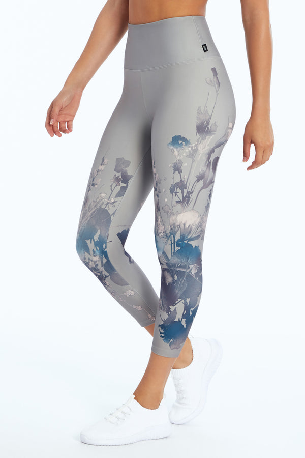 Mother's day jewelry MARIKA Grey Abstract Print Capri Legging - Large at  ShopLC
