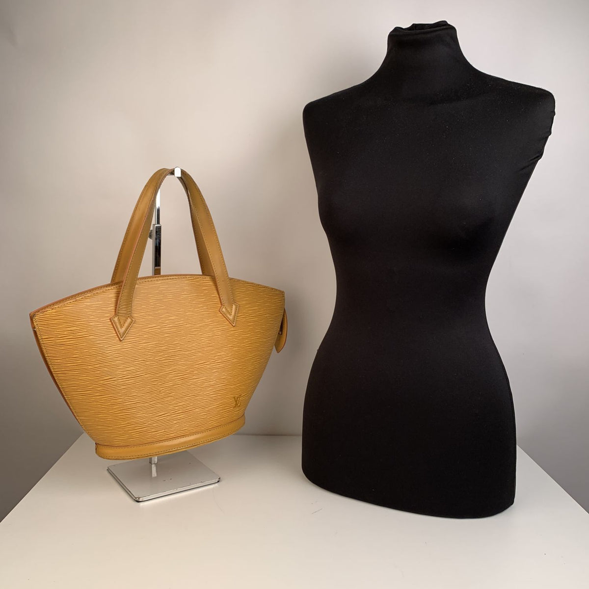 Saint Jacques Louis Vuitton Handbags for Women - Vestiaire Collective