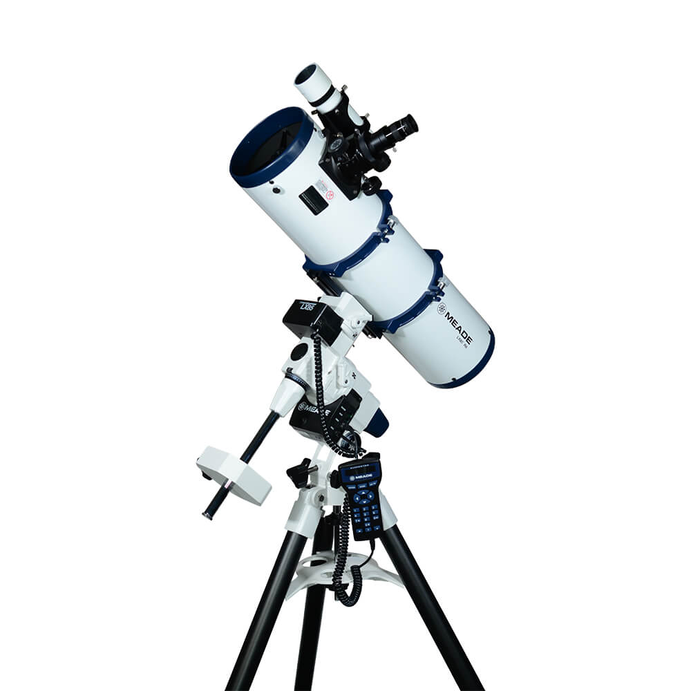 newtonian reflector telescope