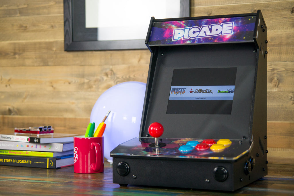 Picade mini retrogaming desktop cabinet for the Raspberry Pi