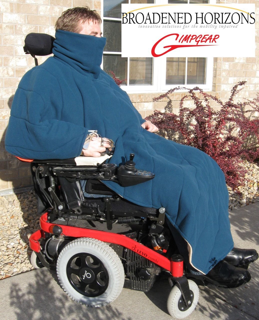 item masker analogie Comfort Coat Wheelchair Poncho with 2 Layer Polartec Microfiber Fleece  sleeveless, high neck, wind and water resistant – Inclusive Inc