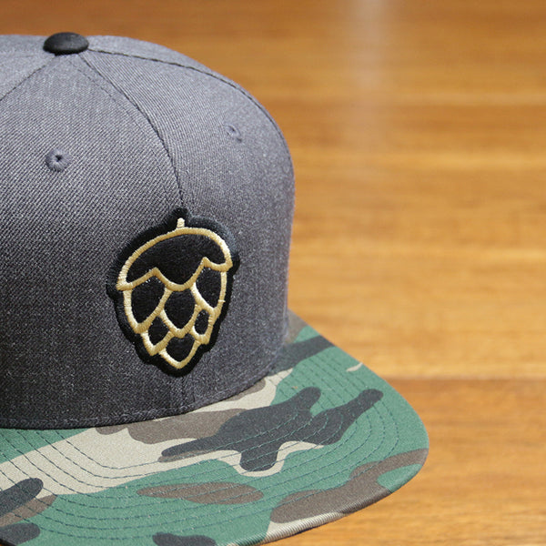 felt appliqué embroidery flat bill snapback camo heather