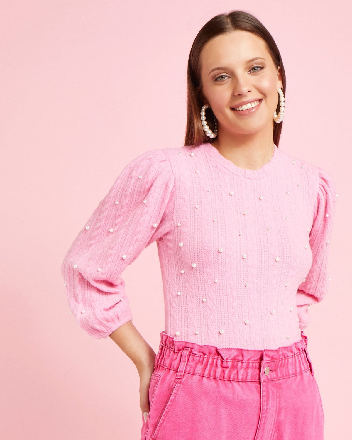 Top adornado con perlas de Savida rosa claro