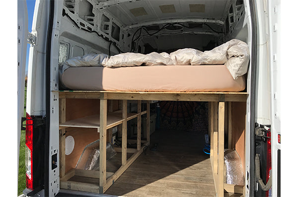 custom vans with beds