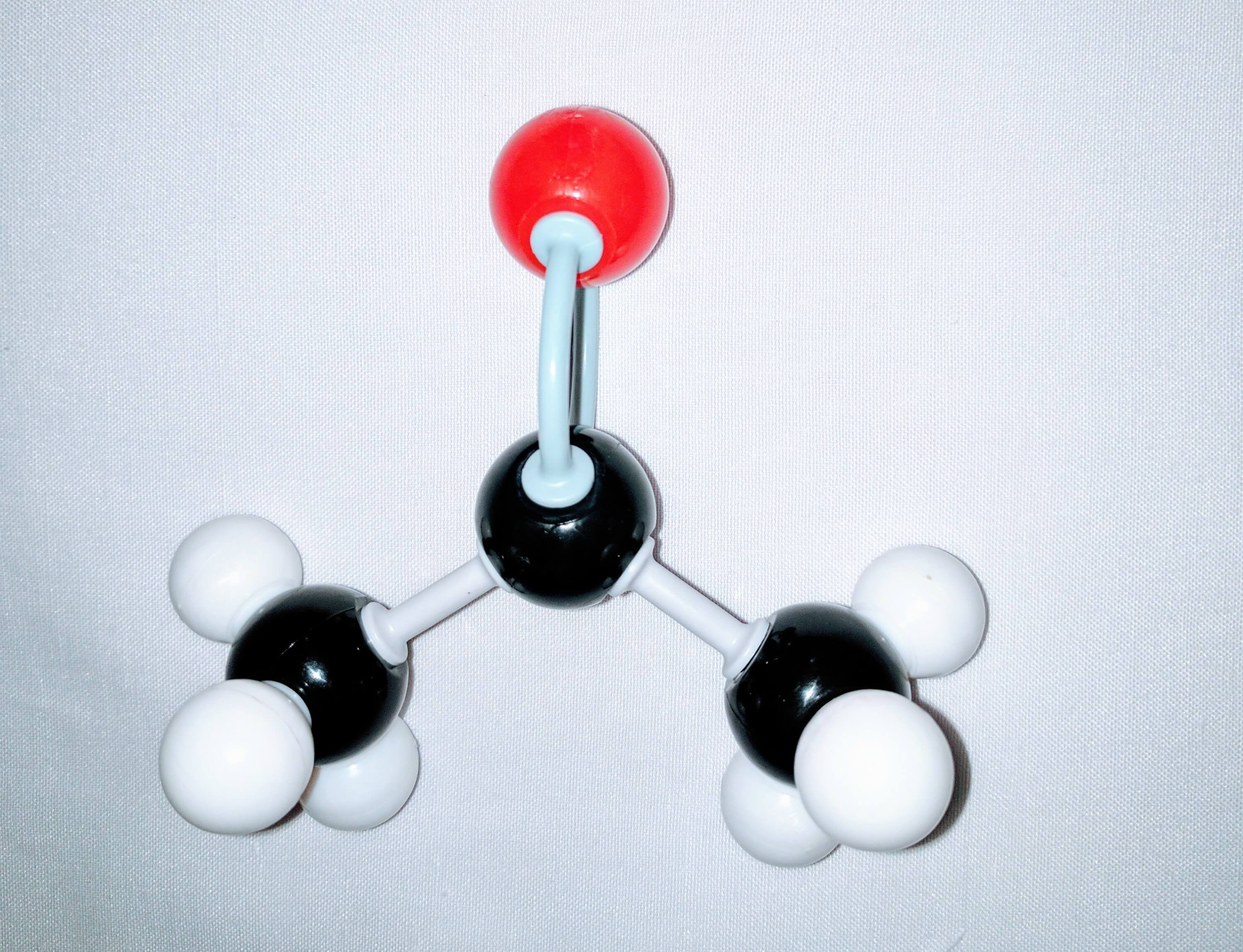 Acetone molecule 