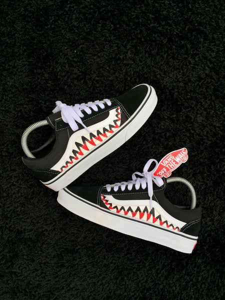 vans old skool shark mouth