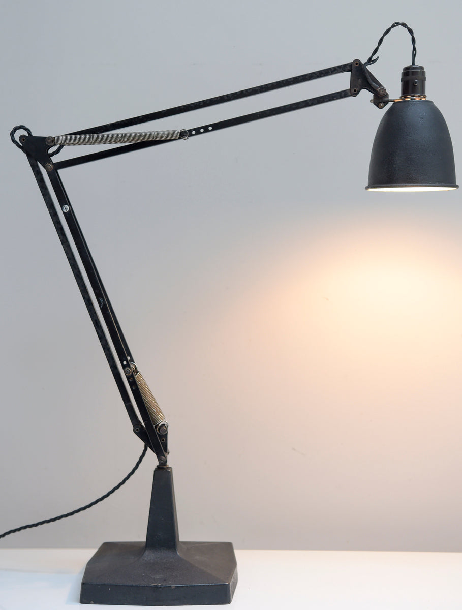 anglepoise base