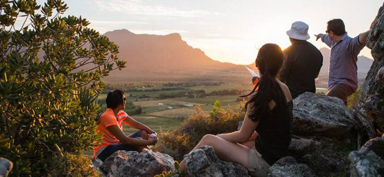 Hikers looking out on the Franschhoek valley