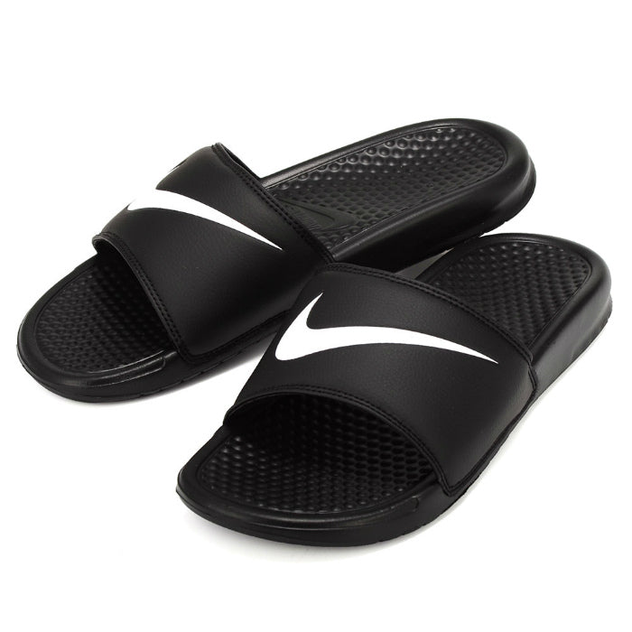 nike benassi black and white