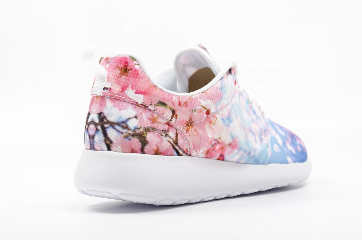 nike roshe run cherry blossom price