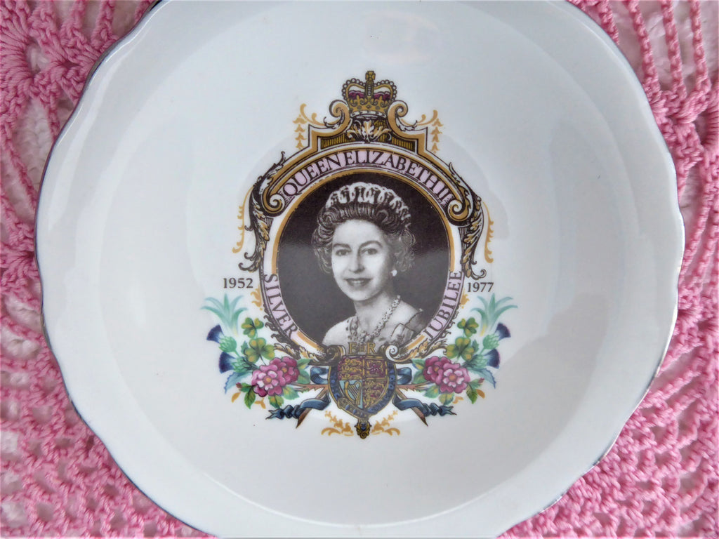 Lord Nelson Pottery England Queen Elizabeth Silver Jubilee Oval Trinket Box. 