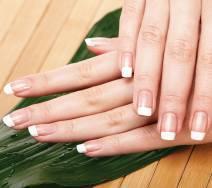 Curso de Uñas en French con Acrilico GNP