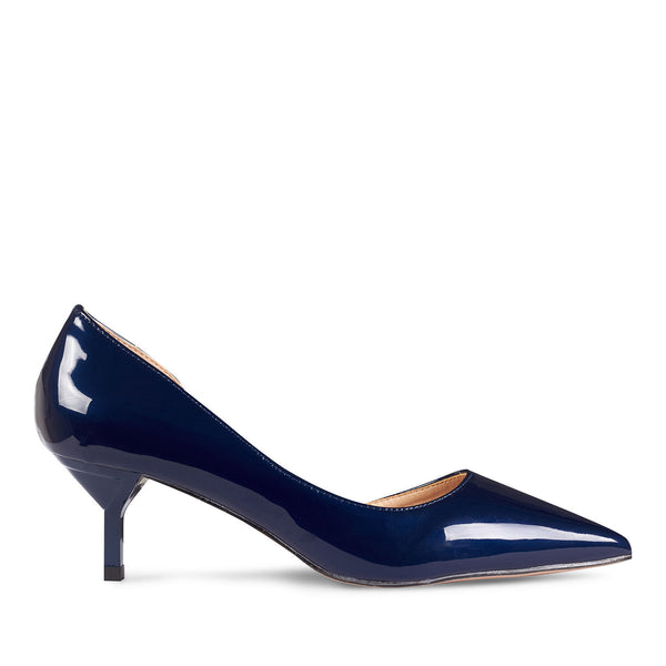 dark blue kitten heel shoes