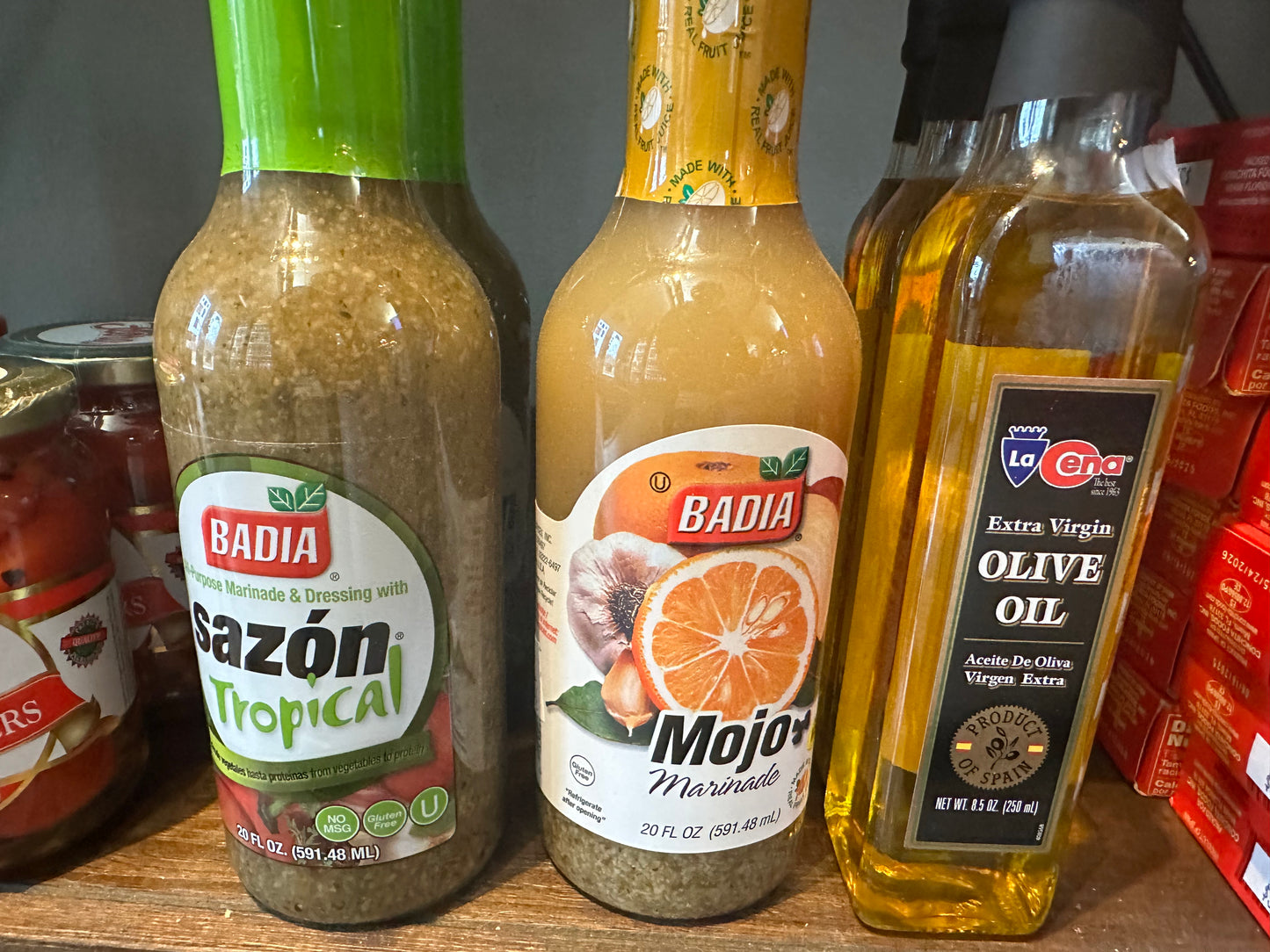 Y. Cuban Mini Market in MCCaysville, GA