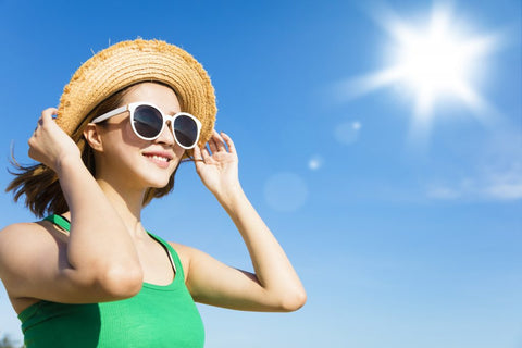 sun hat, sunglasses, beach