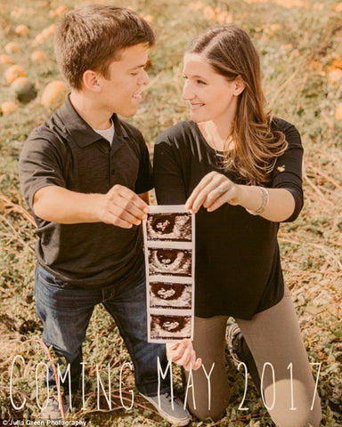Zach Roloff and Tori Roloff share ultrasound images of their first child due in May 2017