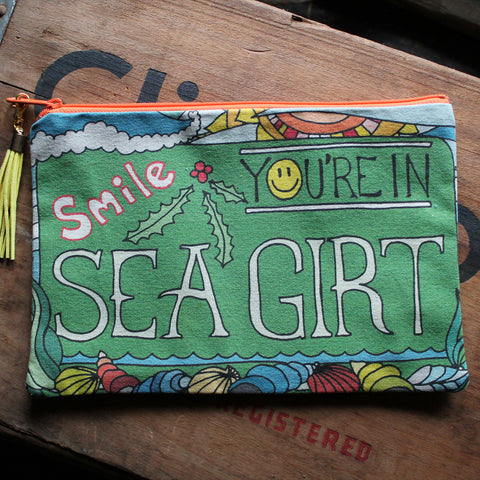 smile youre in sea girt handbag by radcakes and tristan & bruce