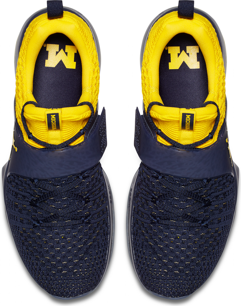 jordan university of michigan football trainer 2 flyknit training shoes