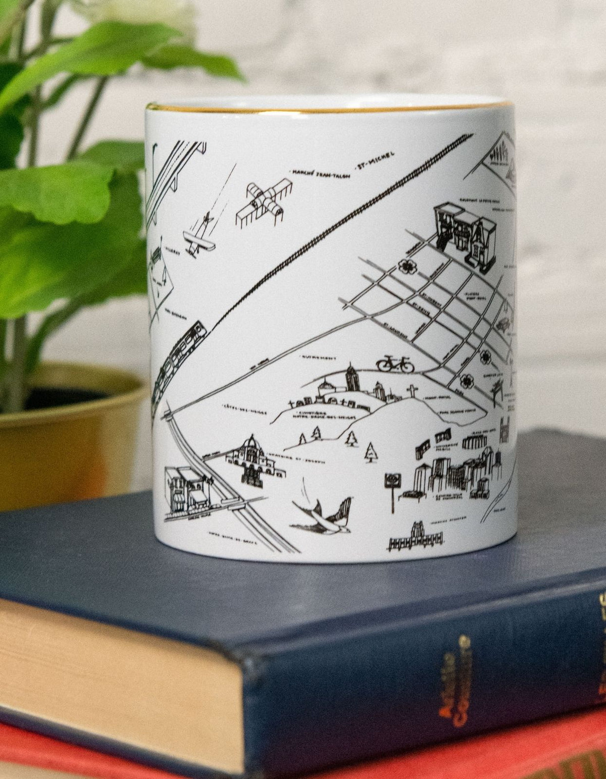 ONZE Mug Touch Of Real 14K Gold Montreal Map