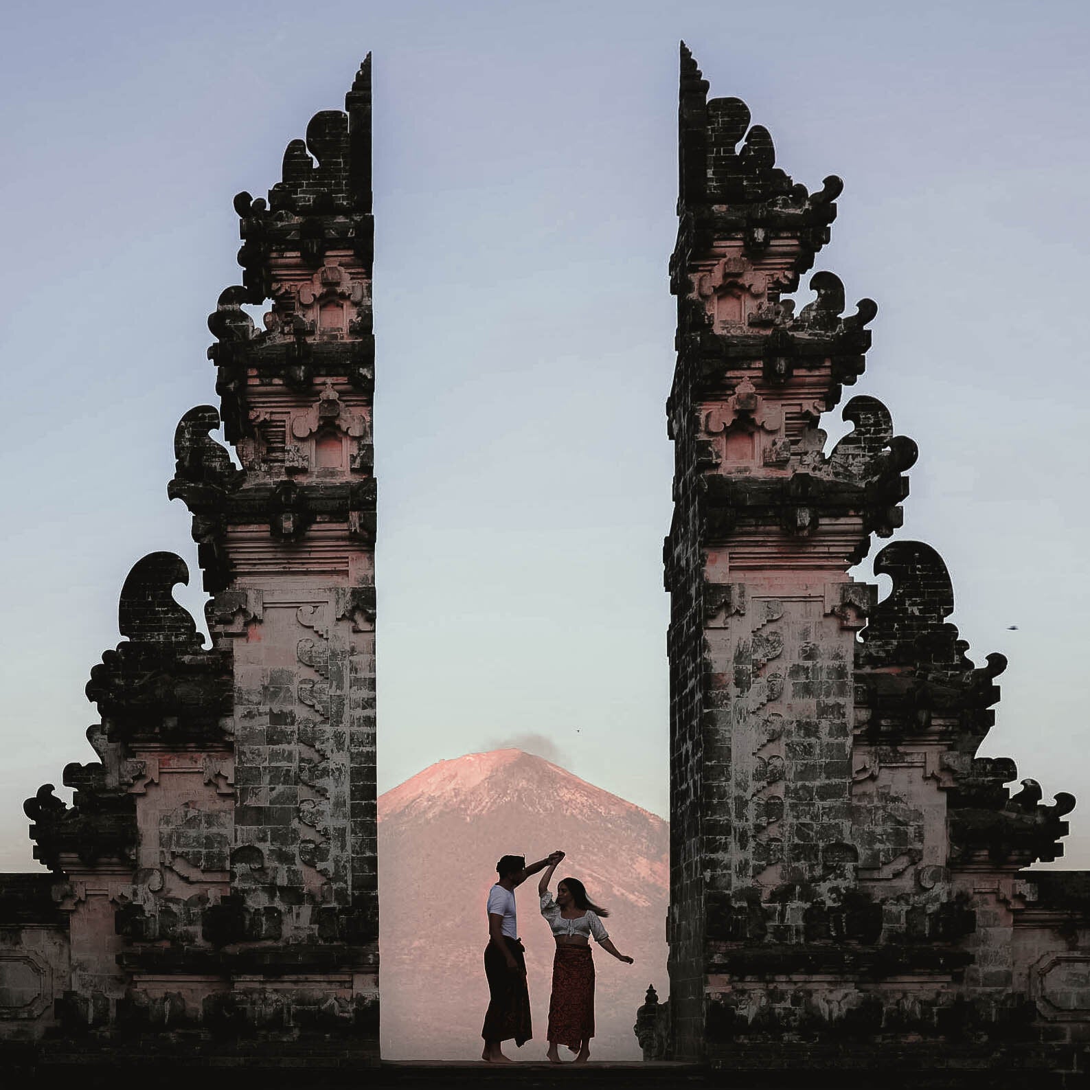 Lost LeBlanc and What The Chic in front of Mount Agung, Bali