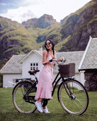 WhatTheChic with bike in Lysebotn Norway