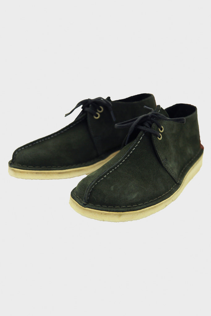 clarks desert trek dark green suede