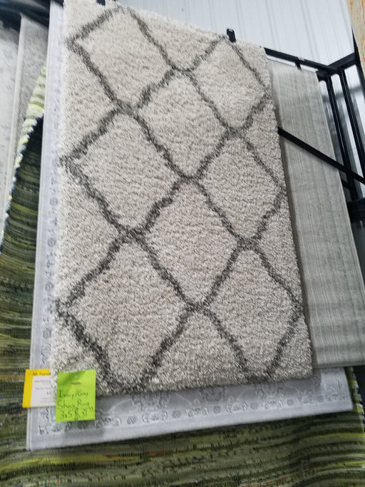 Ivory/Gray Shag Rug 3'x5'