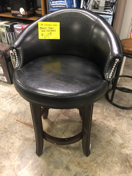 Barrel Chair With Nailhead
