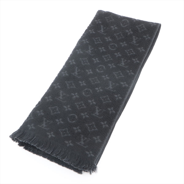 Louis Vuitton Men's Gray Wool Monogram Classic Scarf M70932
