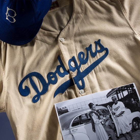 Jackie Robinson jersey 