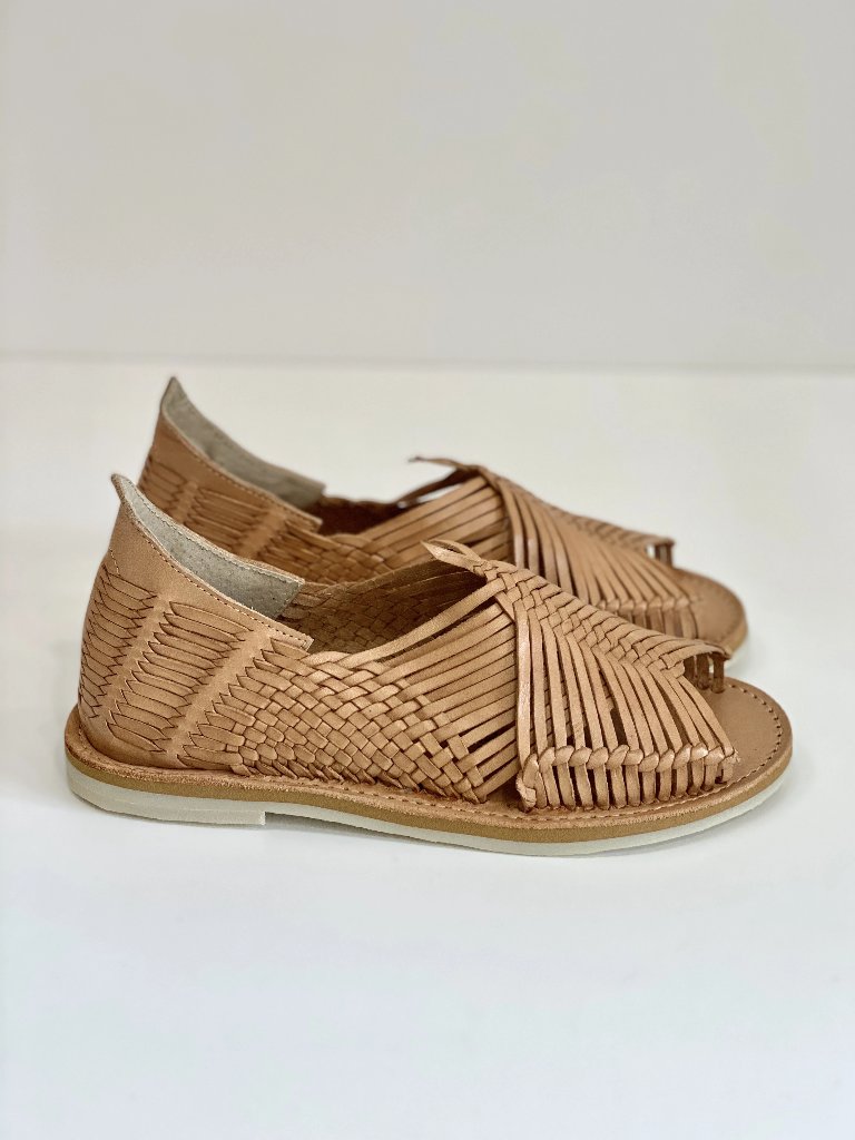 tan huaraches womens