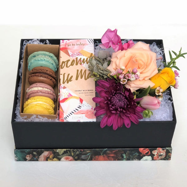 Deluxe Blooms and Macaron Floral Gift Box - STACY K FLORAL