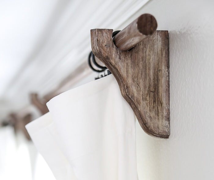 white washed curtain hardware with white curtain