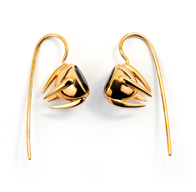Sputnik Earrings Gold Plated Red Garnet