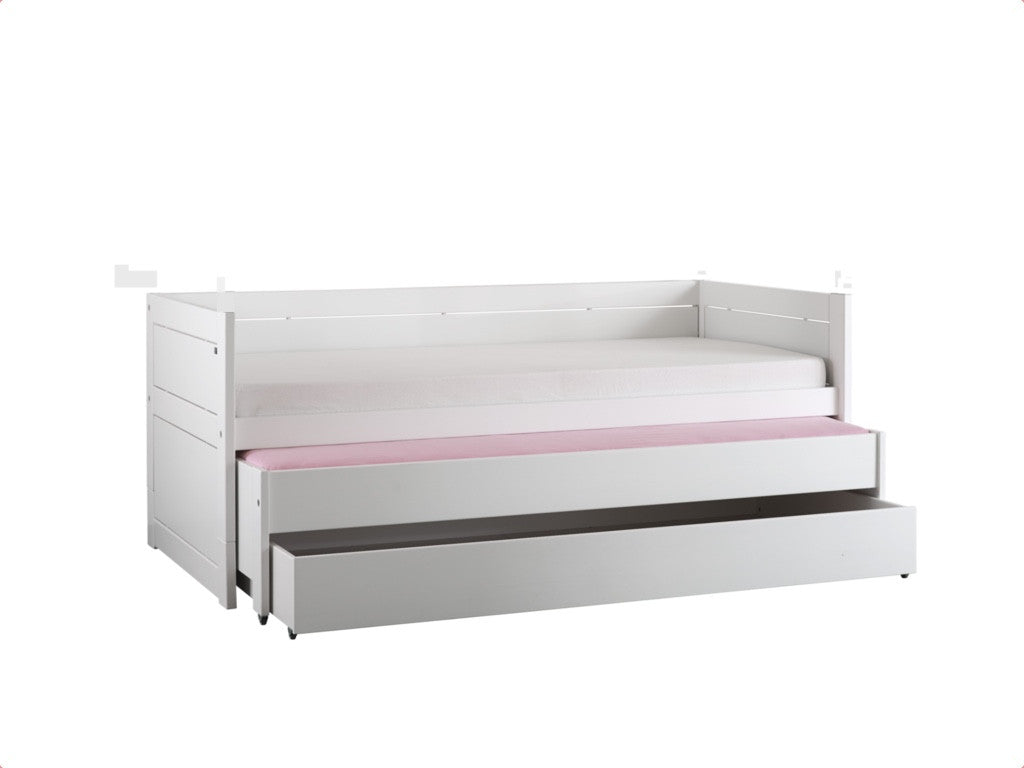 cabin bed with pull out bed