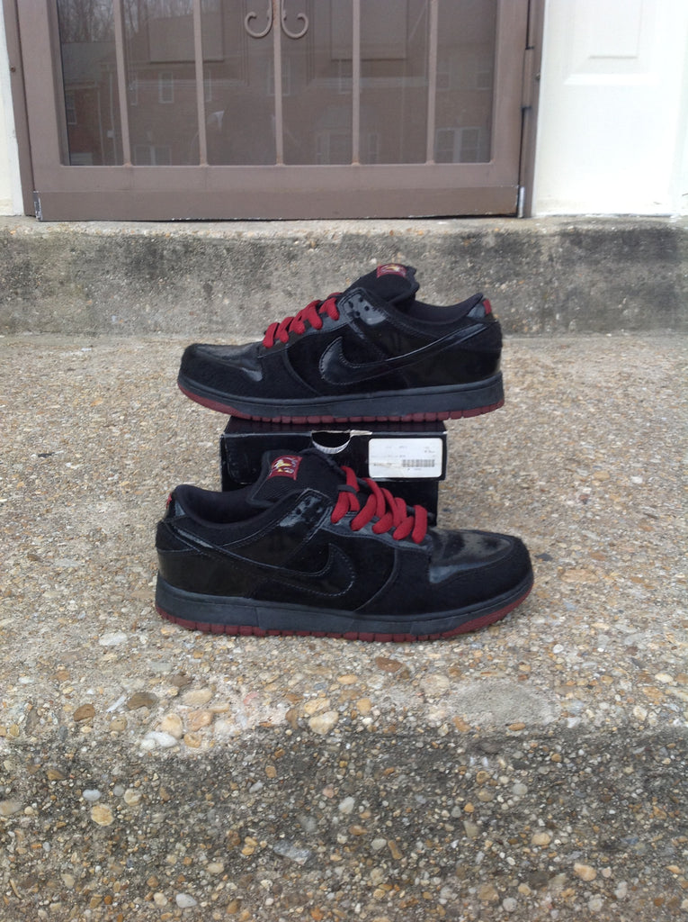 nike sb dunk low mafia