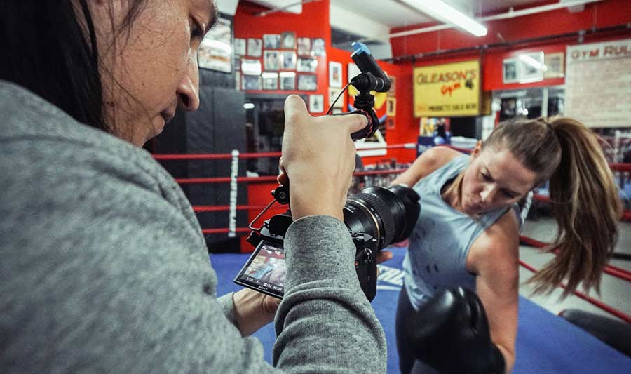 ph daniel sanchez filmming female boxer