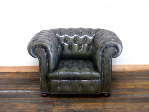 stunning chesterfield sofa