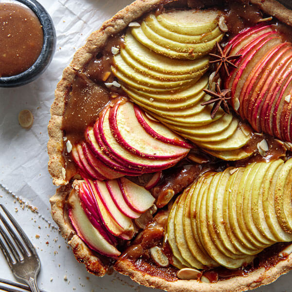 a vegan Caramel Apple Tart