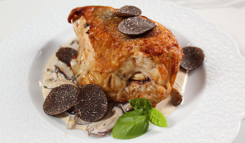 Chicken Breast With Black Winter Truffles Served With Creamy Mushroom Sabatino Tartufi