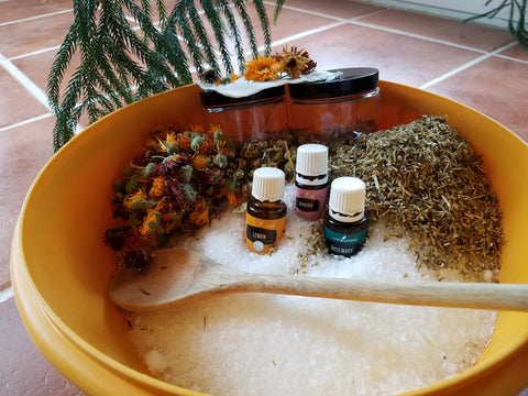 Sweet Belly Farm Herbal Bath Salts - Calm Calendula with Manuka essential oil