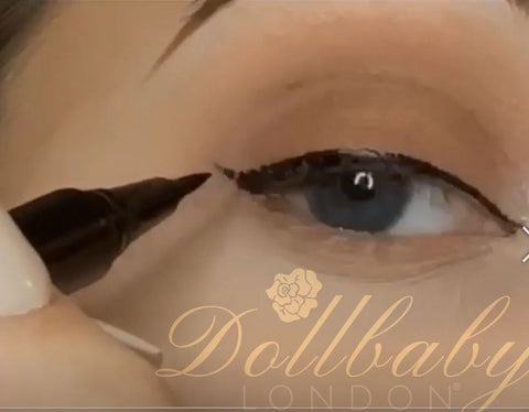 dollbaby duo pen direction line the eye