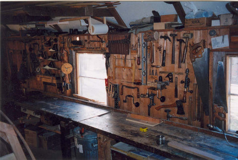 Hand tool wall and work bench