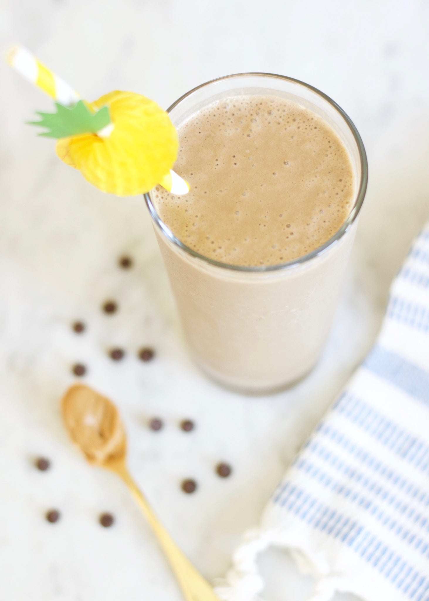 healthy vegan chocolate peanut butter smoothie by the little palm