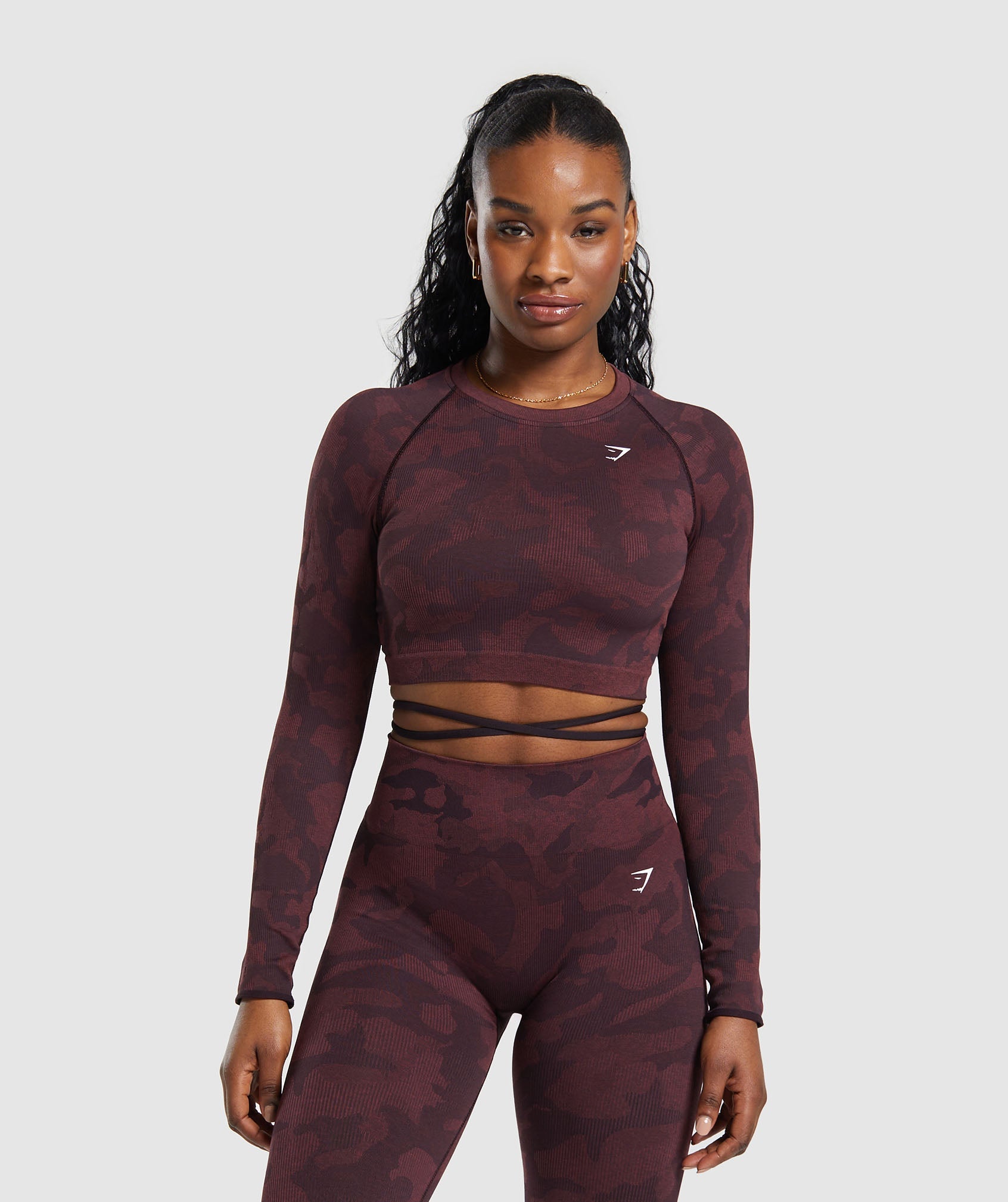 Gymshark Adapt Camo Seamless Long Sleeve Crop Top - Plum Brown/Burgundy  Brown