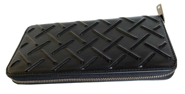 NWT $740 Bottega Veneta Nappa19 Zip Around Leather Wallet Black