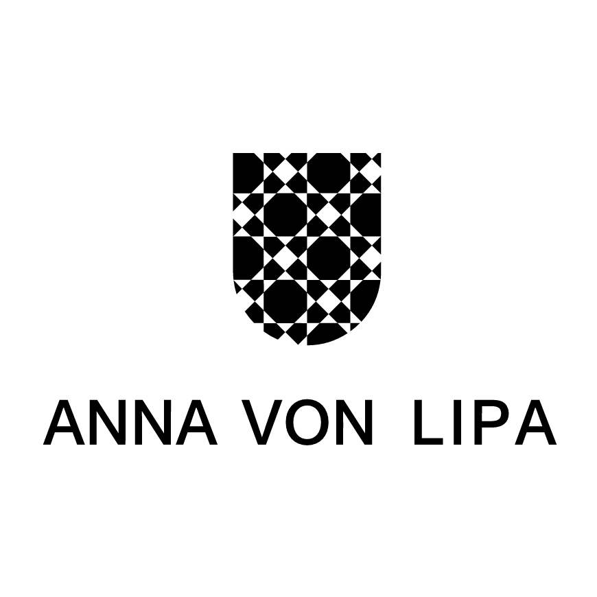 Anna Von Lipa | Tjekkisk, mundblæst glas | Glas, vaser og kander –  dimsstudio
