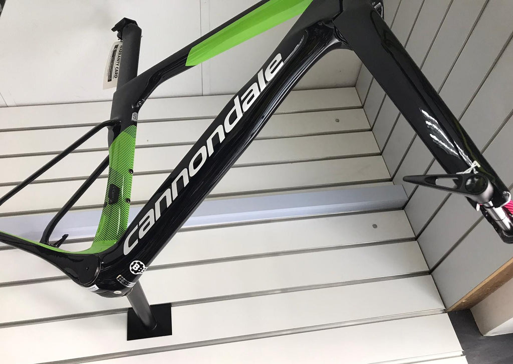 systemsix frameset